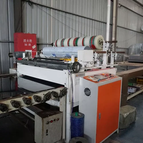 Automatic Film Laminator achieve precise coating and dust-free cutting, ensuring zero scratches throughout the processing, and improving the yield of high-end materials.