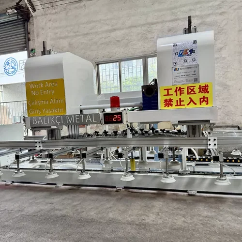 Metal Sheet Transfer Machine intelligently transports and positions metal sheets with precision, significantly improving production efficiency while reducing manual labor risks, seamlessly integrating into modern production lines.
