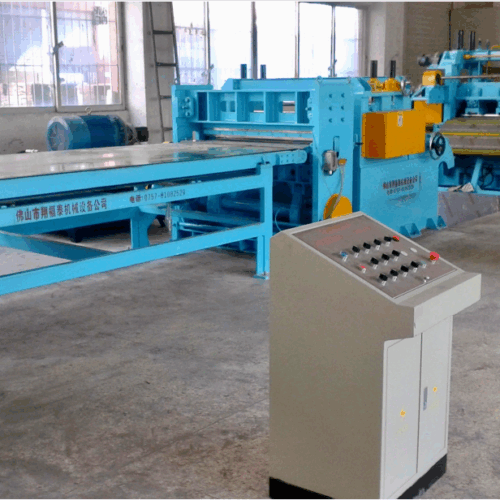 Discover how leveling and cross cutting lines transform metal coils into precise flat sheets with smart controls, automation, and advanced technologies like laser cutting.