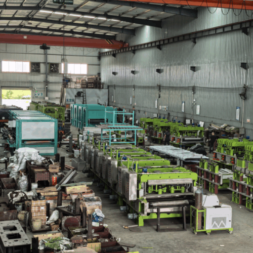 Produces ultra-precision mirror-finish stainless steel (Ra≤0.01μm) for elevator decor, premium appliances, and precision instruments.